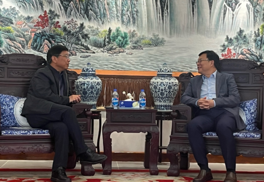 Jinnianhui资源王平卫董事长拜会周鼎大使